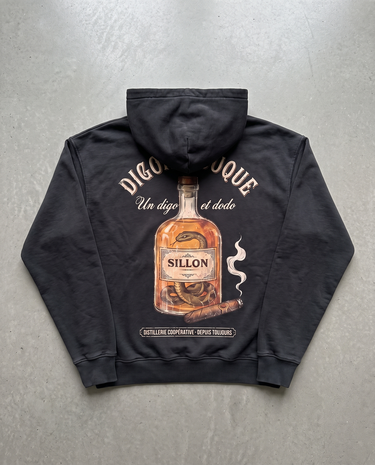 Hoodie lourd « Digo d'époque » — noir délavé