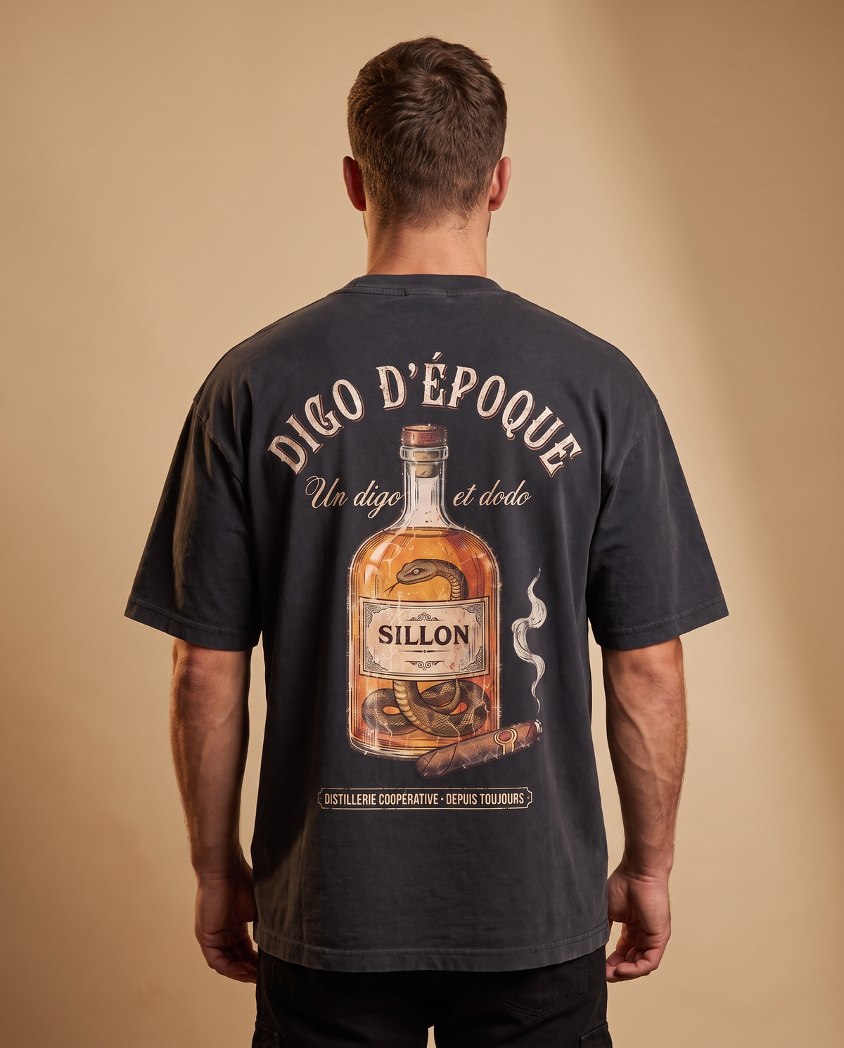 Tee lourd « Digo d'époque » — noir délavé