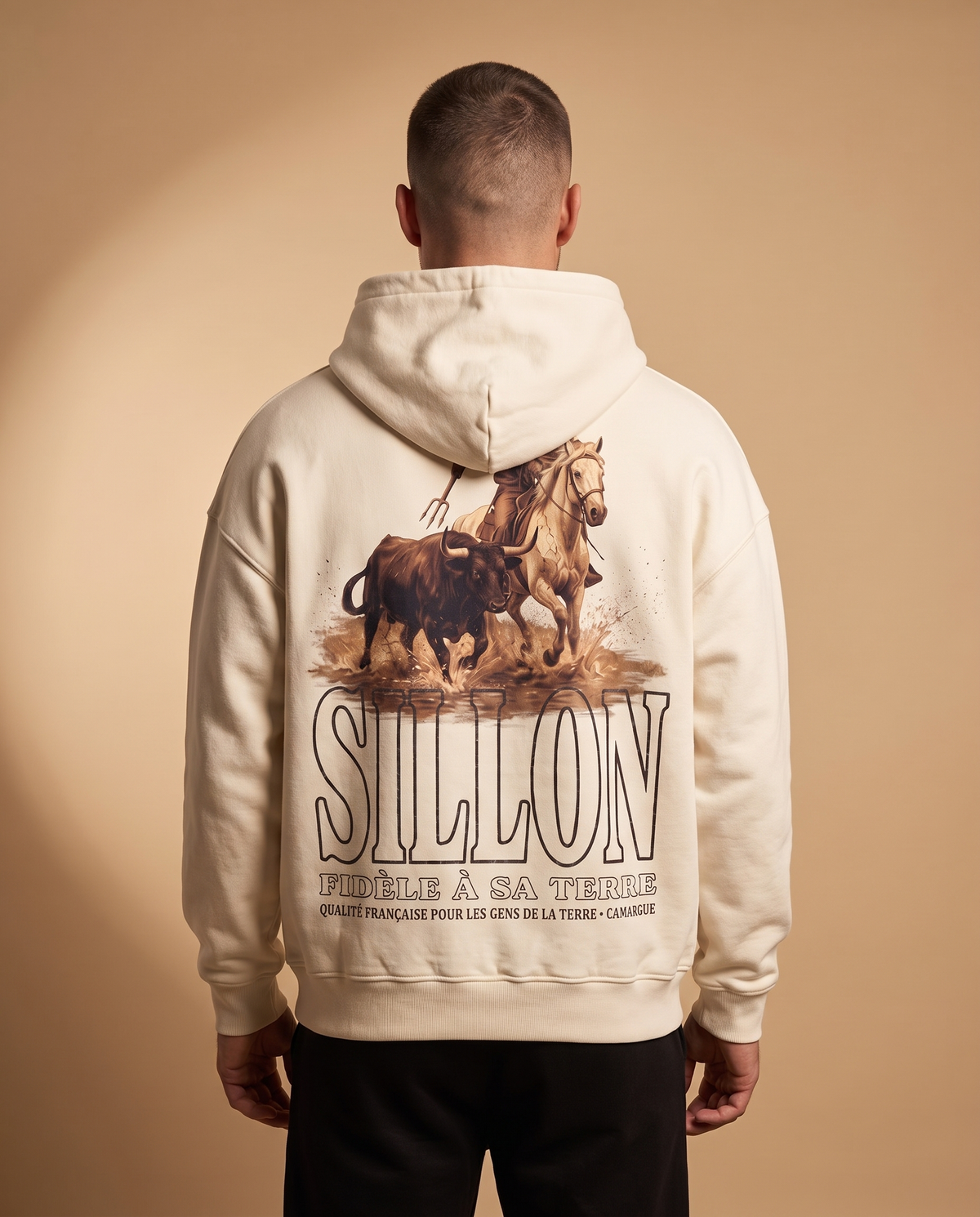 Hoodie lourd « Fidèle à sa terre » — écru