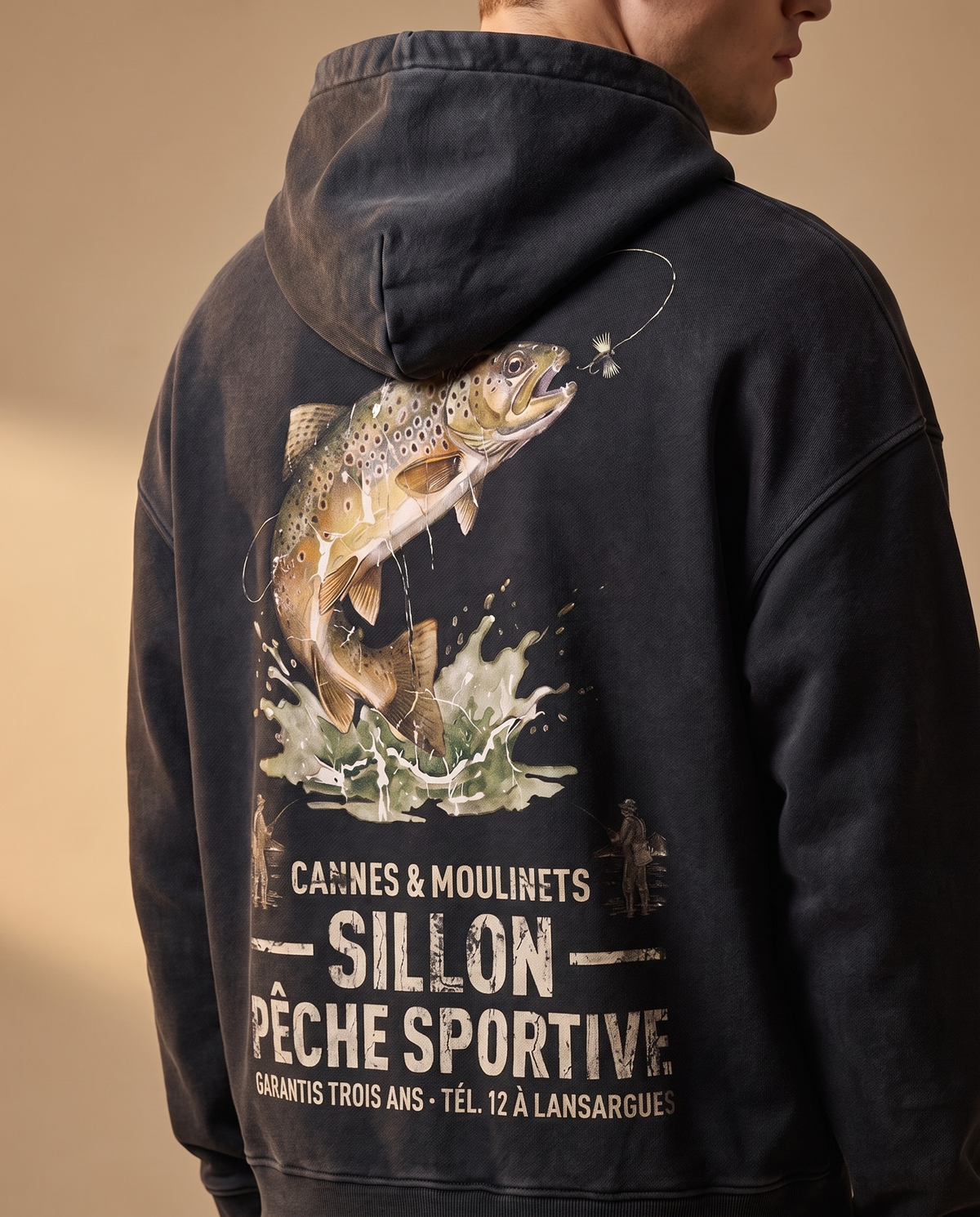 Hoodie lourd « Cannes & Moulinets » — noir délavé