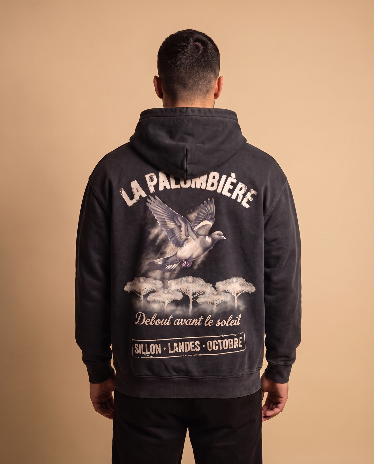 Hoodie lourd « La Palombière » — noir délavé