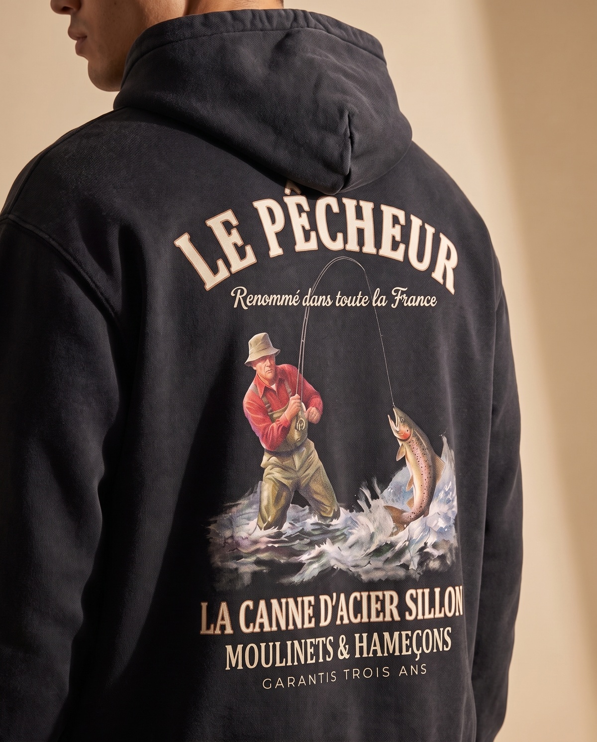 Hoodie lourd « Le Pêcheur » — noir délavé