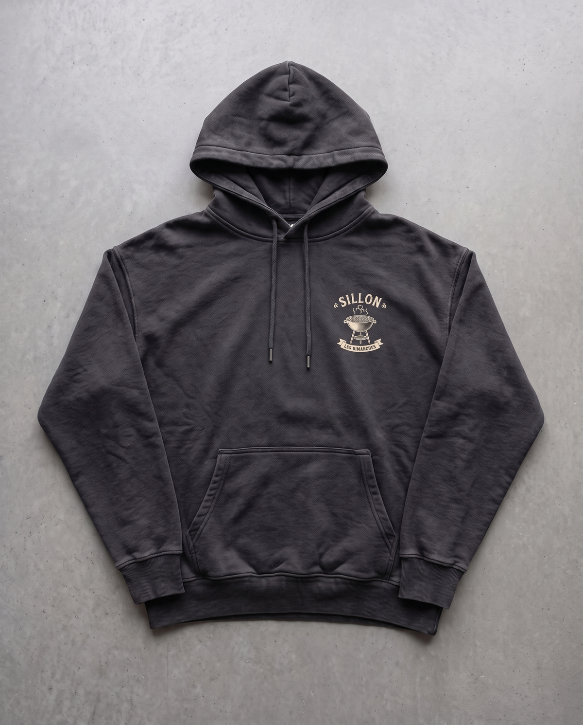 Hoodie lourd « Les Dimanches au bord de l'eau » — noir délavé