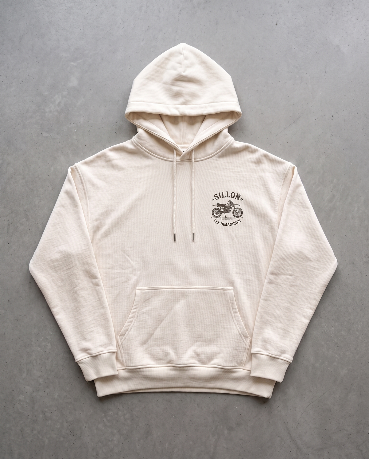 Hoodie lourd « Les Dimanches au sommet » — écru
